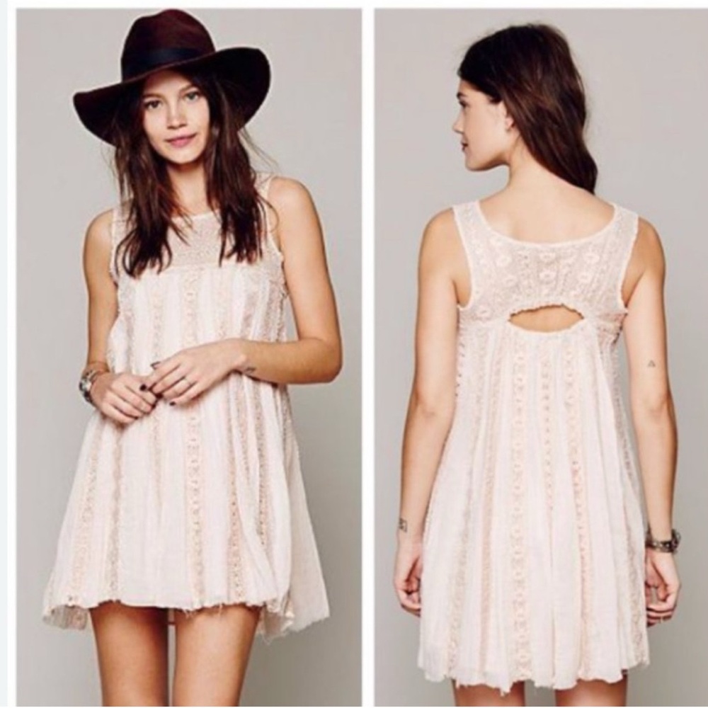 Elegant Cream Lace Dress